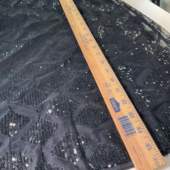 Maggy London Black Sequin Dress Size 12 US lined Classic cocktail NWT - Picture 3 of 11